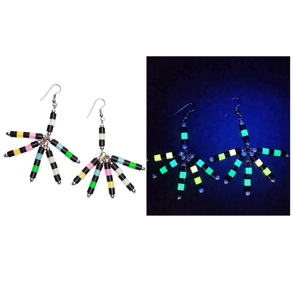 GLOW EARRING